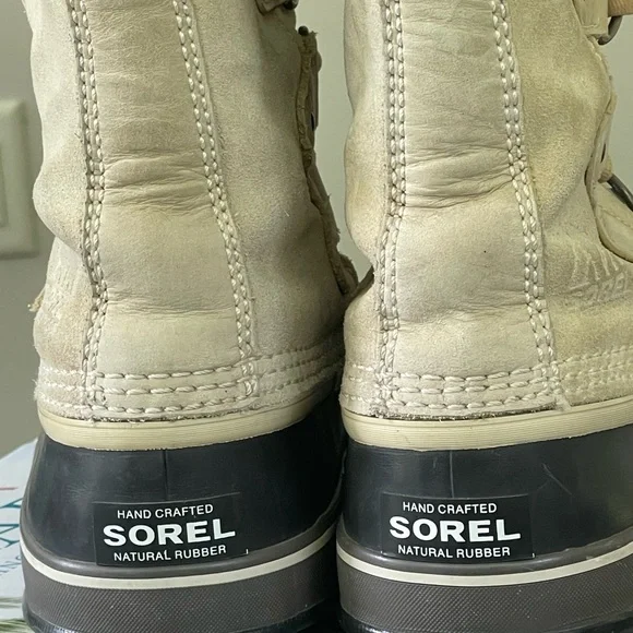Sorel Boot Size 10 - Picture 3 of 9
